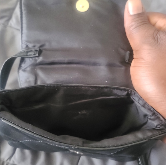 Handbag - Picture 2 of 3